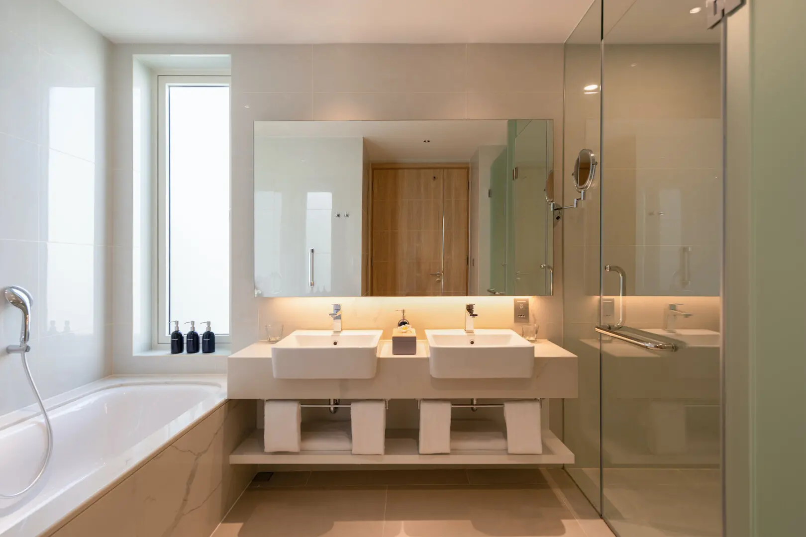 Ov Masterbathroom Lqm08732 1+copy