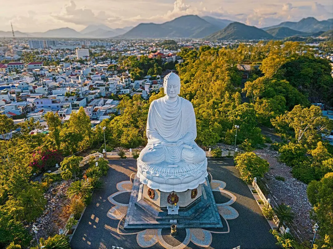 Long Son Pagoda 5 1