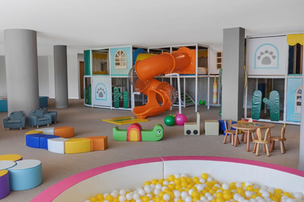 Alma Resort Kid's Club (1)