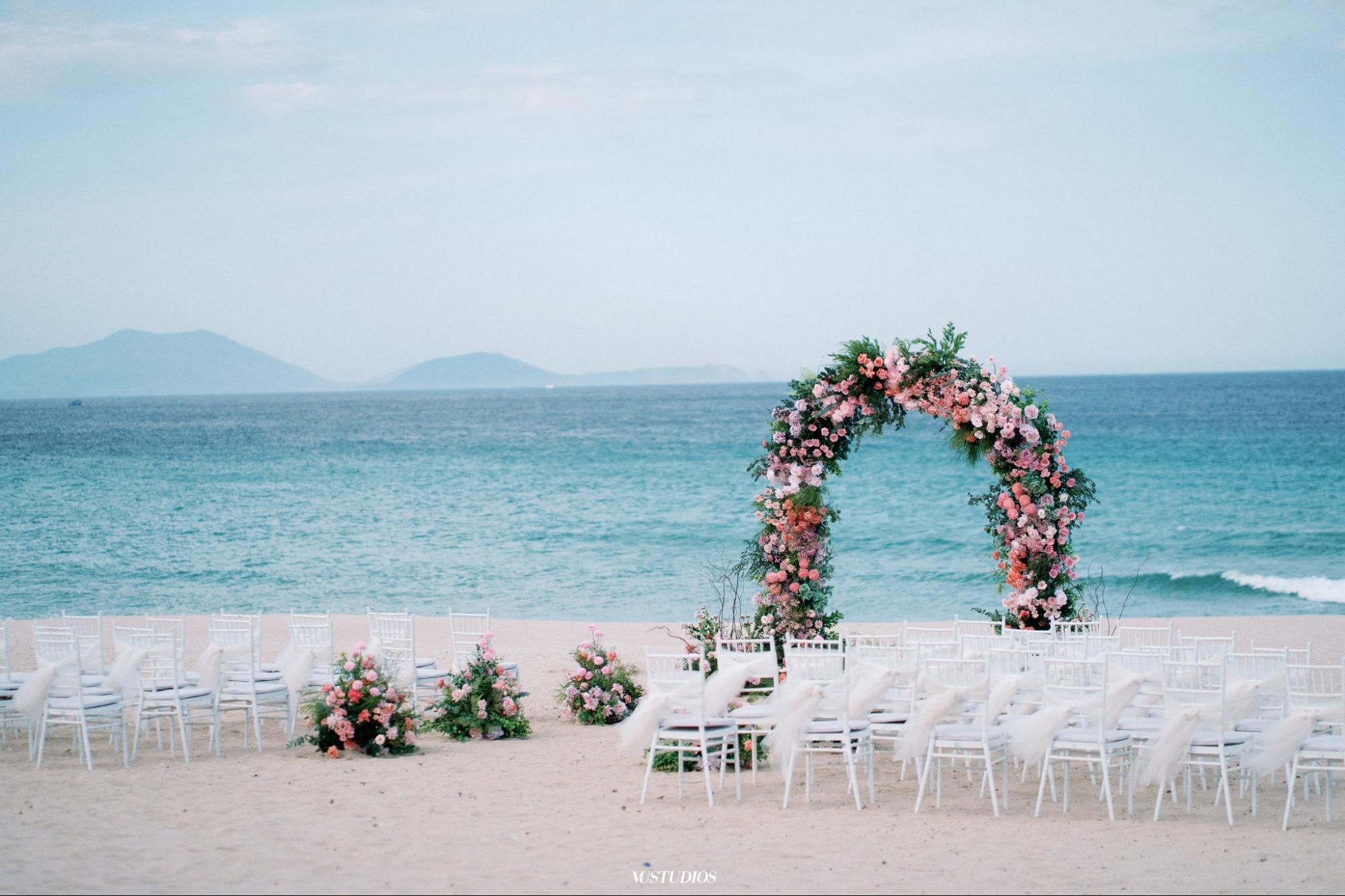 10 лучших мест для свадьбы на пляже в Камрани: Тренды 2026 14 Beach Wedding Venues In Cam Ranh 1
