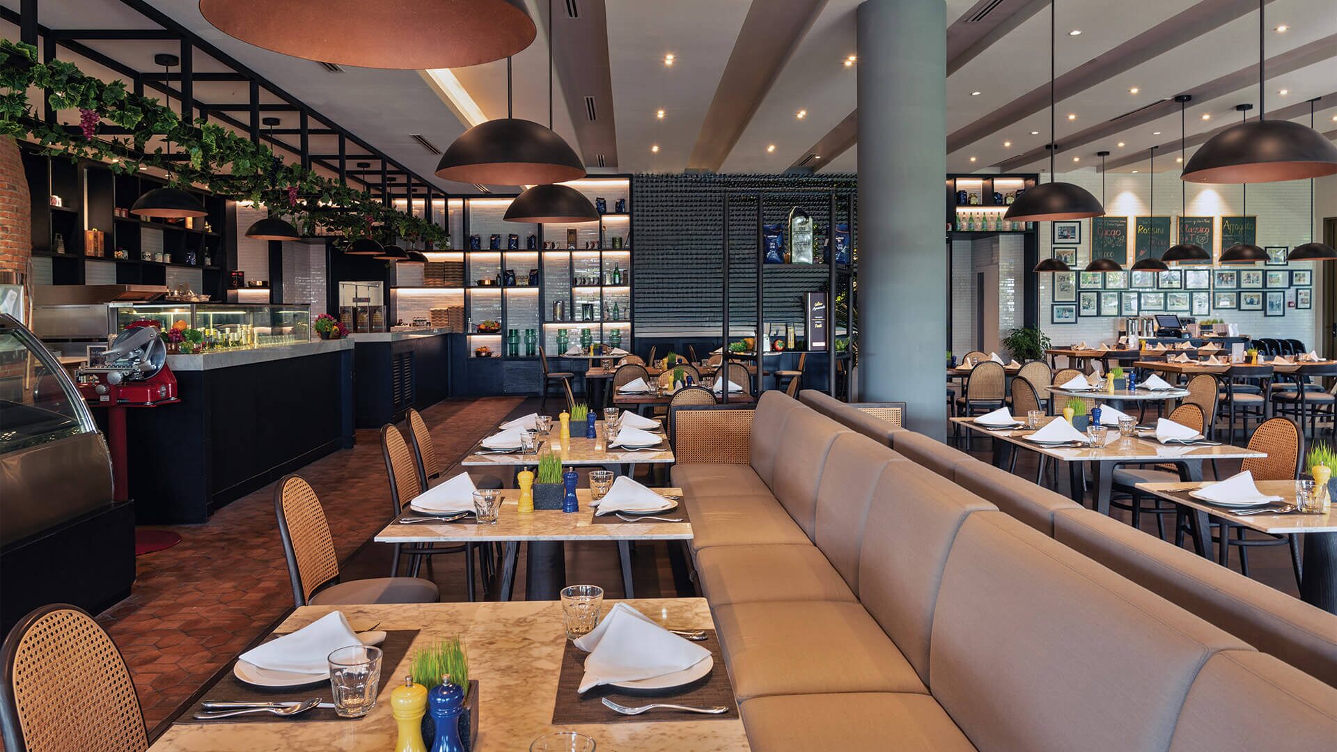 best time to visit cam ranh 23