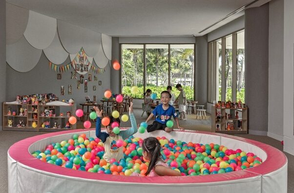 Отдых с детьми в Камрани 2026: Топ-10 семейных отелей 16 Family Resorts In Cam Ranh 22