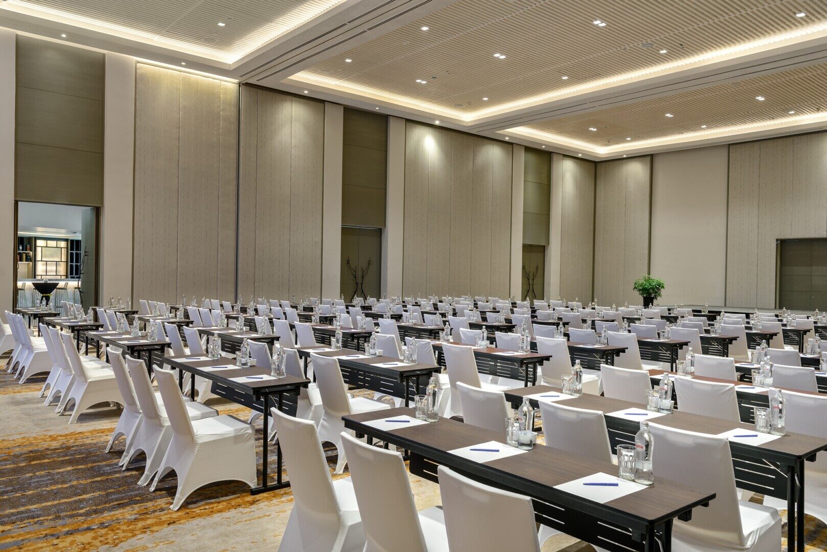Top 10 Corporate Venues in Cam Ranh for Retreats & Events in 2026 6 Executive meeting room with natural light and advanced AV equipment, representing high-end corporate venues in Cam Ranh.