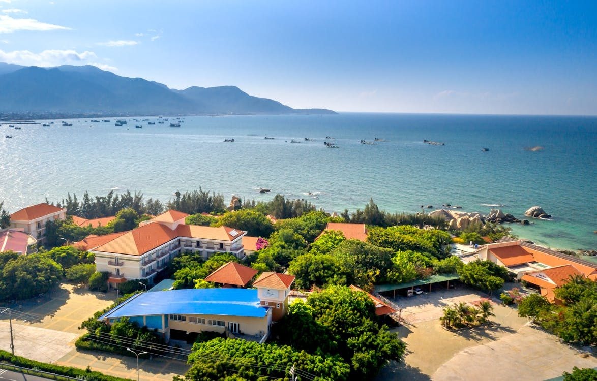 Tu Nha Trang Di Cam Ranh 7