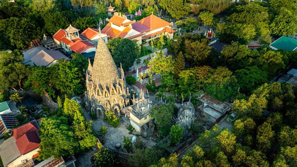 Tu Van Pagoda in Cam Ranh: Vietnam’s Unique Shell Temple Guide (2026)