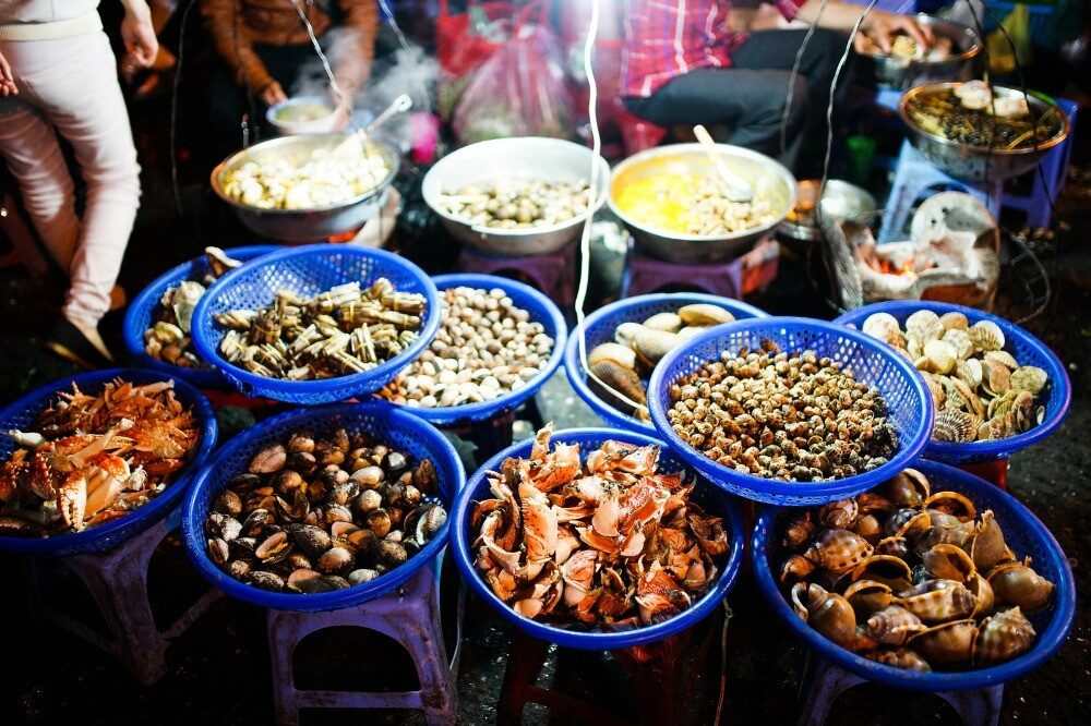 Nha Trang: Ẩm Thực Đường Phố, Quán Bar Và Chợ Đêm